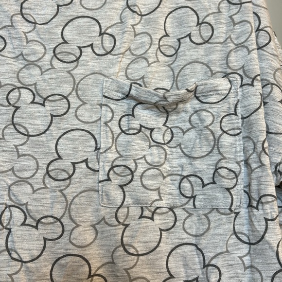 Mickey Mouse shirt - Picture 2 of 4